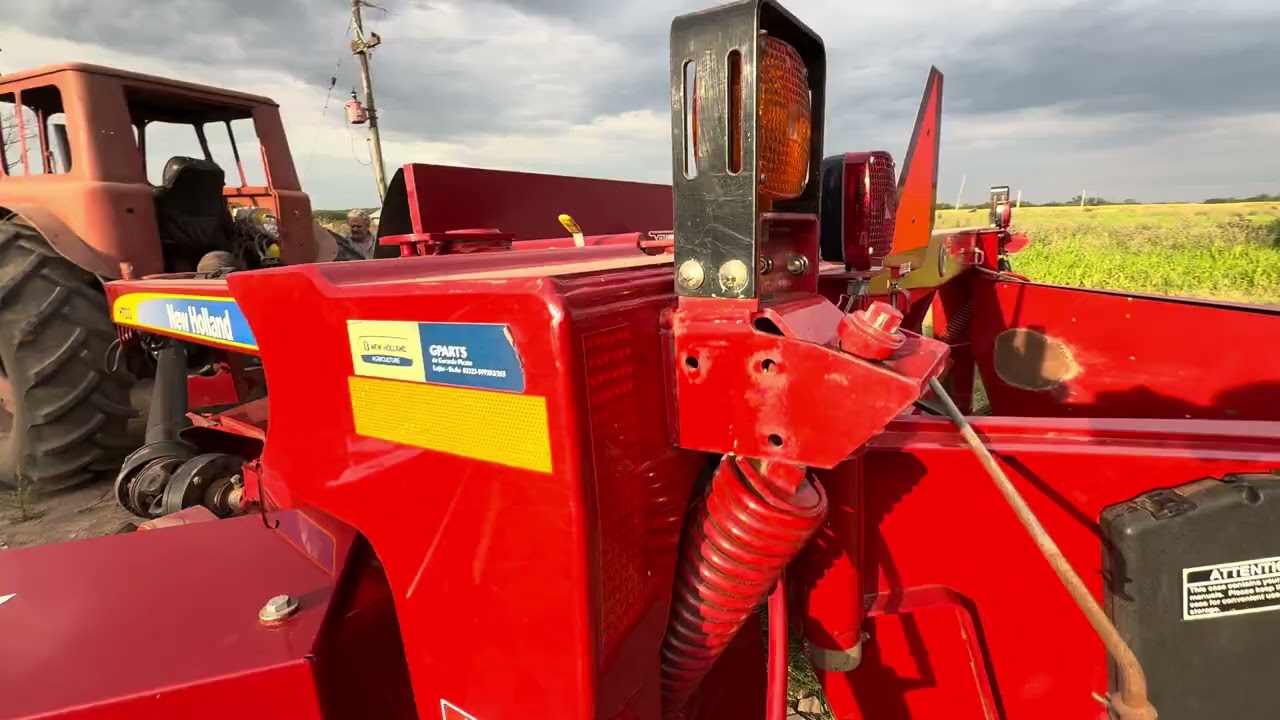 SEGADORA NEW HOLLAND H7230 2015- USADA DISPONIBLE ✅ OPORTUNIDAD 