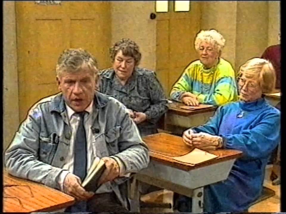 Klasgenoten 1987 met Mr Kuijlenburg en Gerard Reve