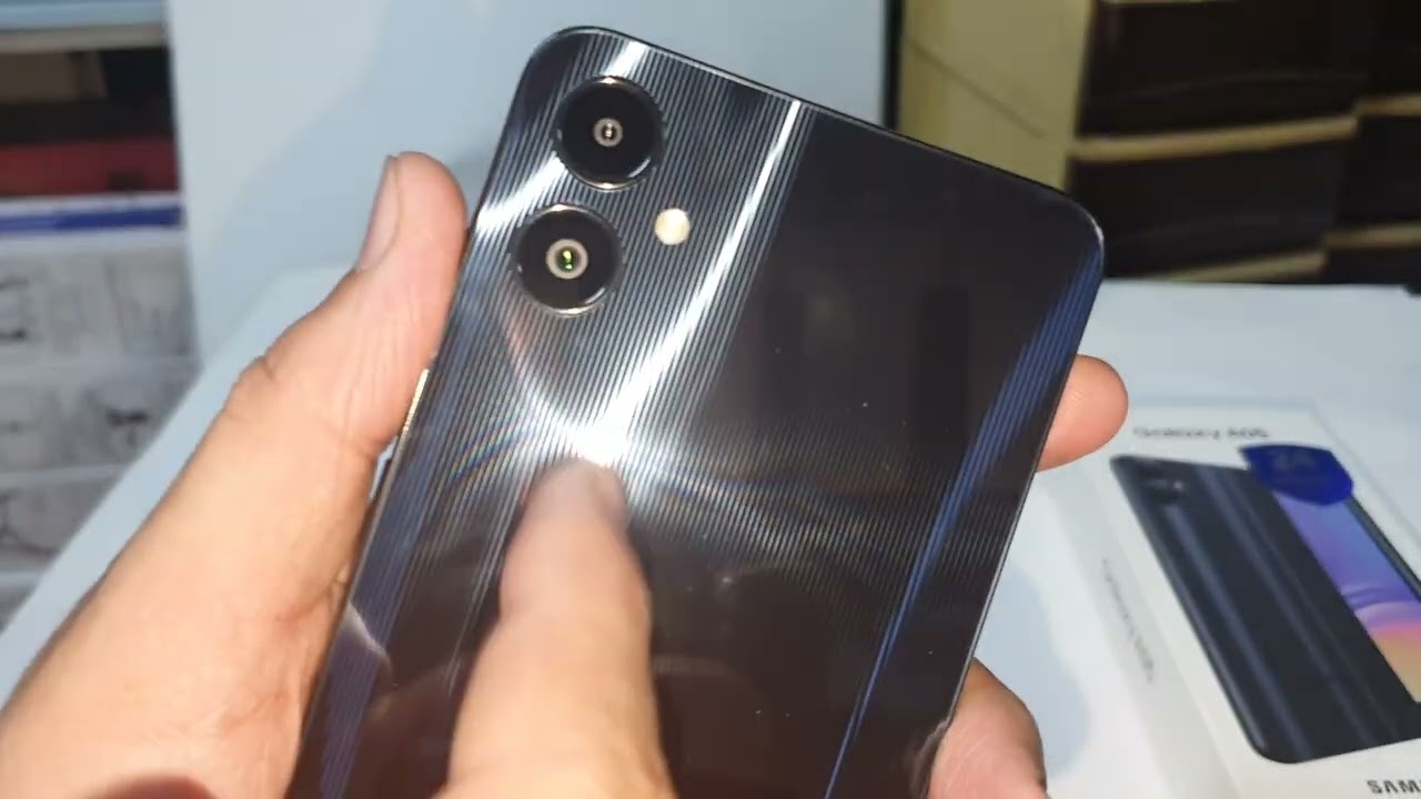 فتح صندوق هاتف سامسونج Unboxing samsung A05