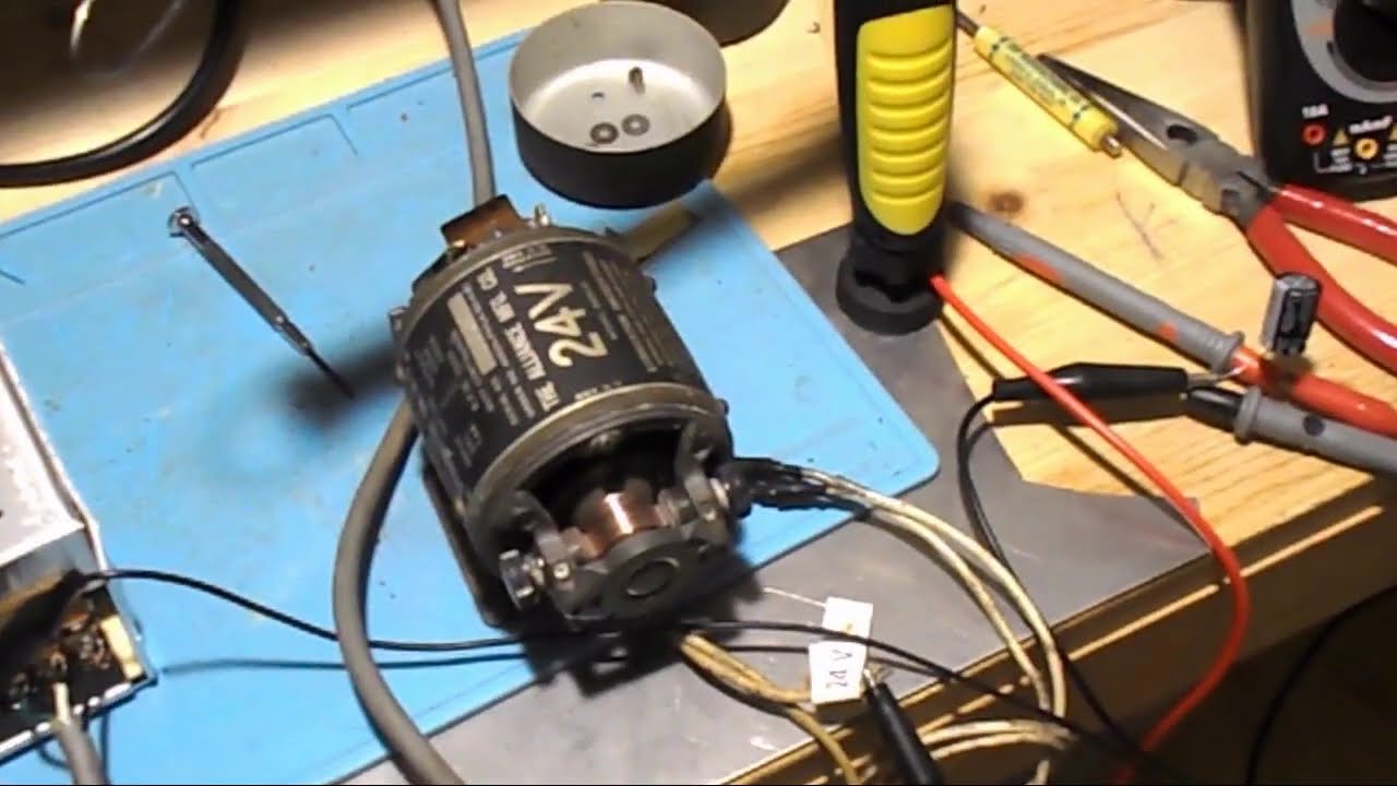 Part 3 and final of U.S. Army Corp DM-36-D Dynamotor Restoration and test