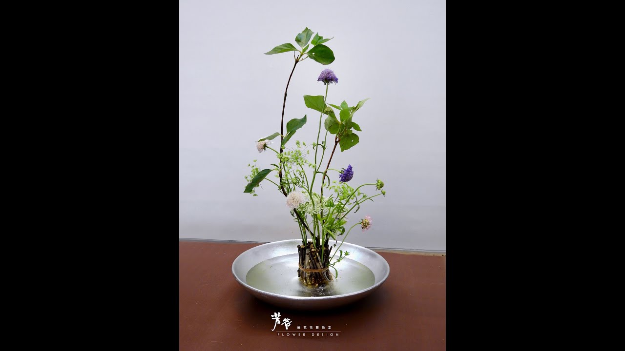 [沒有海綿怎麼插花呢？樹枝的再利用]