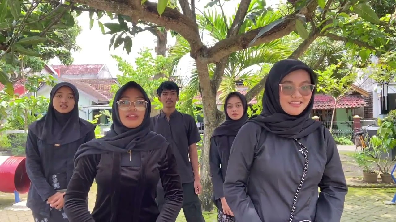 UJIAN PRAKTIK PPKN | MENYANYIKAN LAGU RAYUAN PULAU KELAPA & INDONESIA JAYA | XII-7 KELOMPOK 1