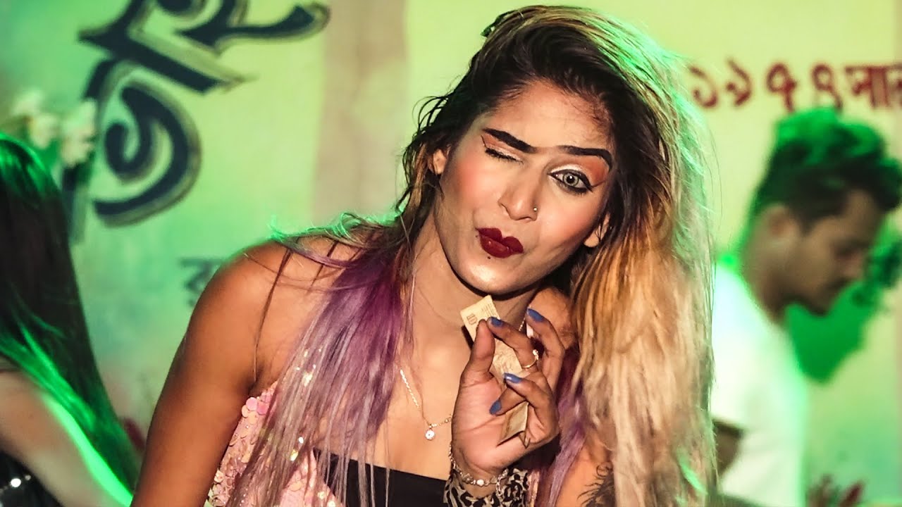 Chokh Tule Dekho Na | Miss ~ Disha & Group | চোখ তুলে দেখোনা | Arup Dance Academy | Dance Duniya