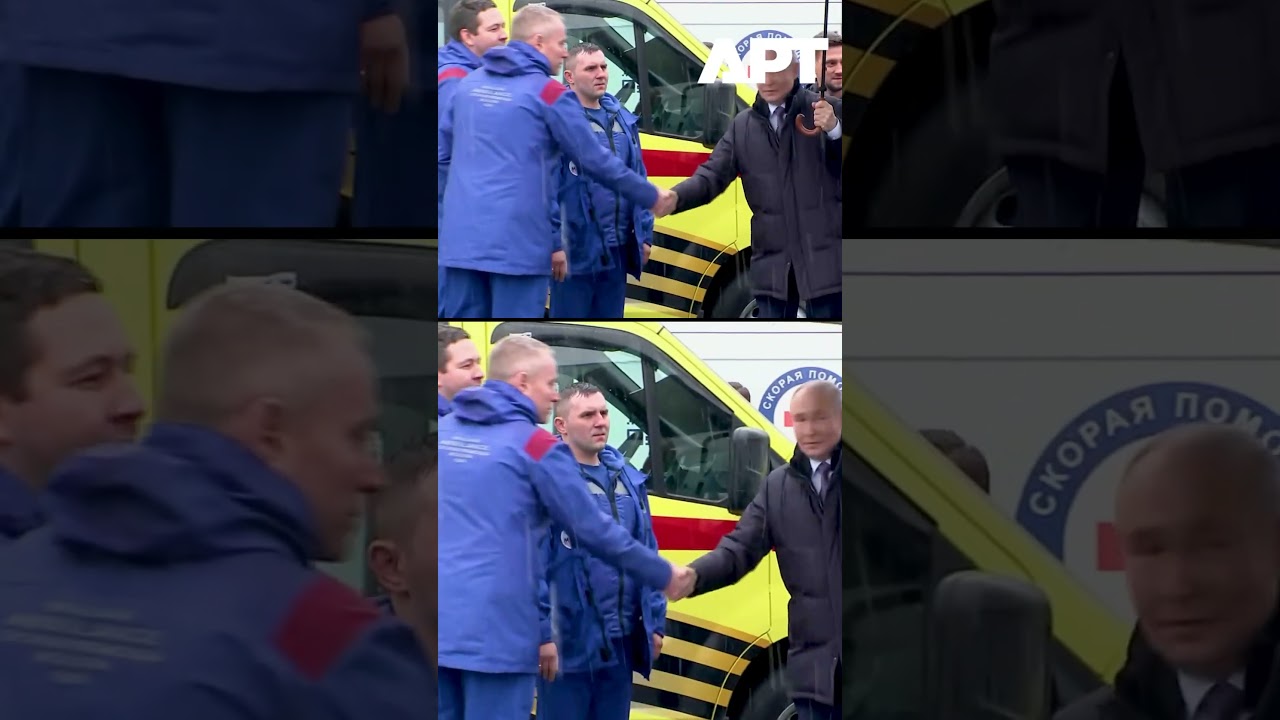 &laquo;Можешь стоять под моим зонтиком&raquo;: Путин стал вирусным, поделившись зонтиком с заместителем премь...