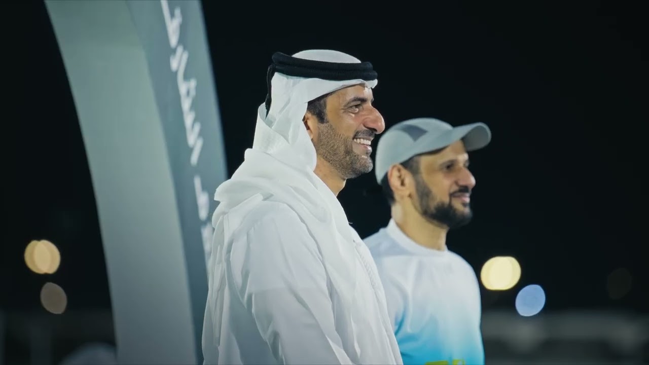 سلطان بن أحمد القاسمي يتوج هيئة الشارقة للإذاعة والتلفزيون بكأس بطولة إعلام الشارقة الرمضانية