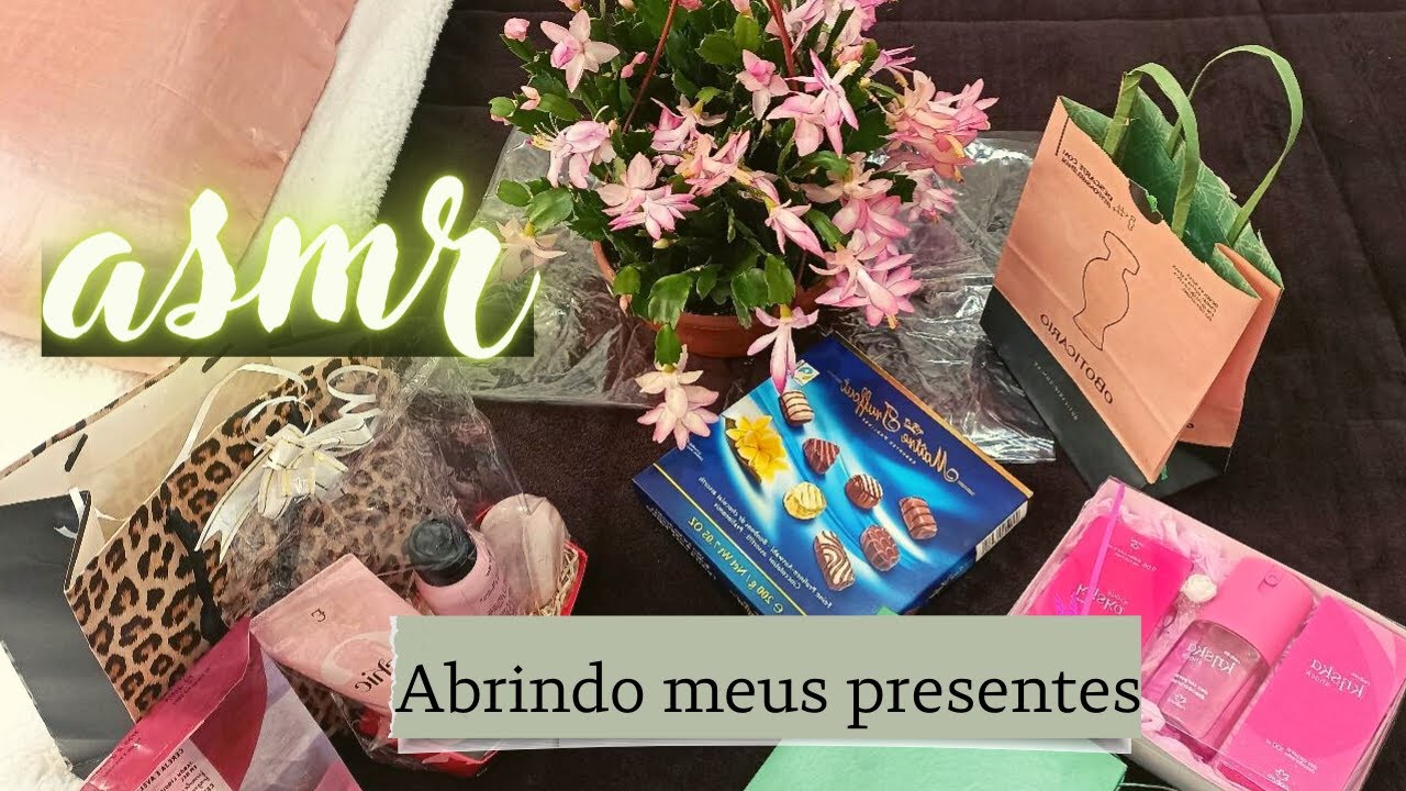 ASMR/ Abrindo meus presentes com vocês - voz suave