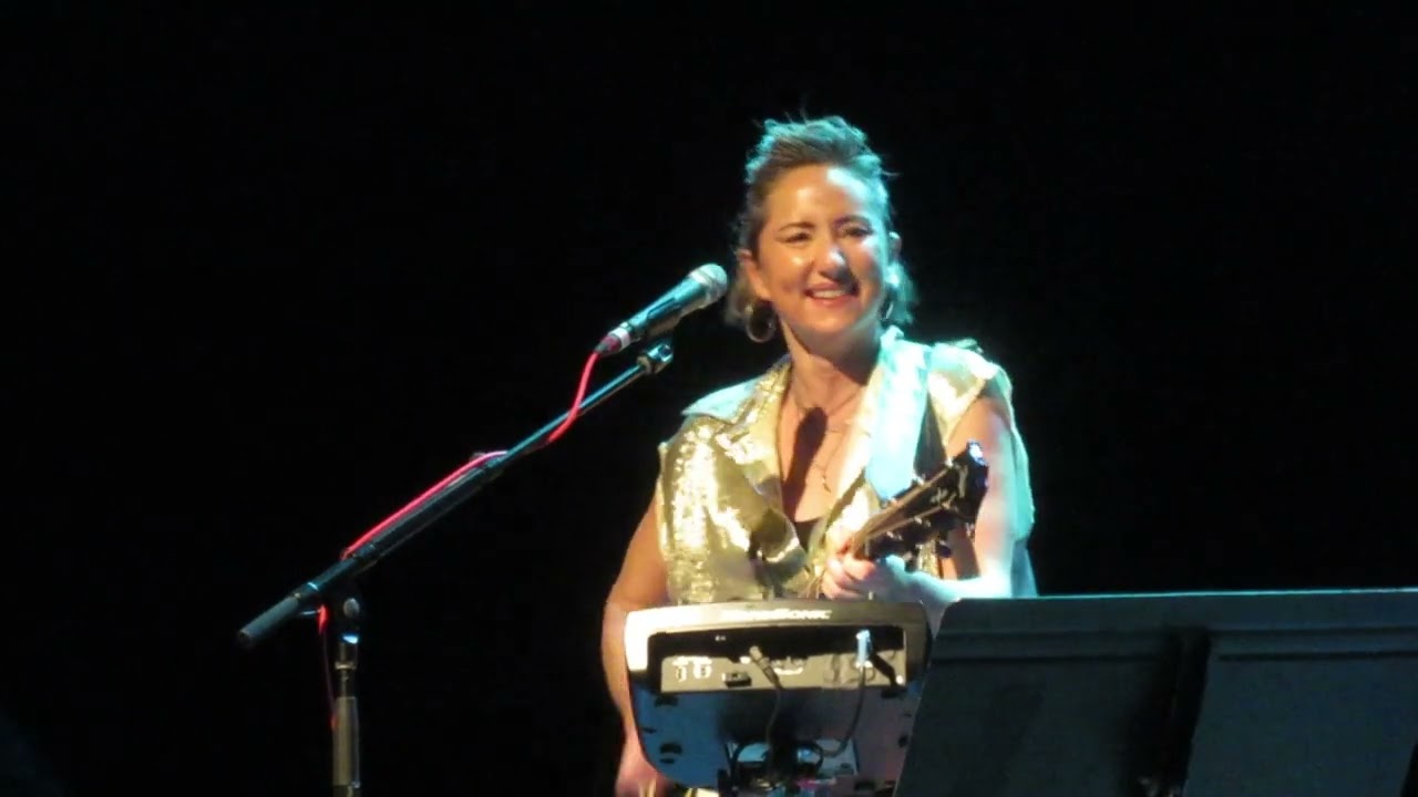 KT Tunstall covers Psycho Killer
