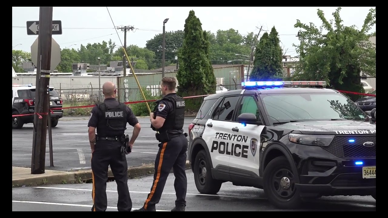 Police Investigating Spruce Street Shooting