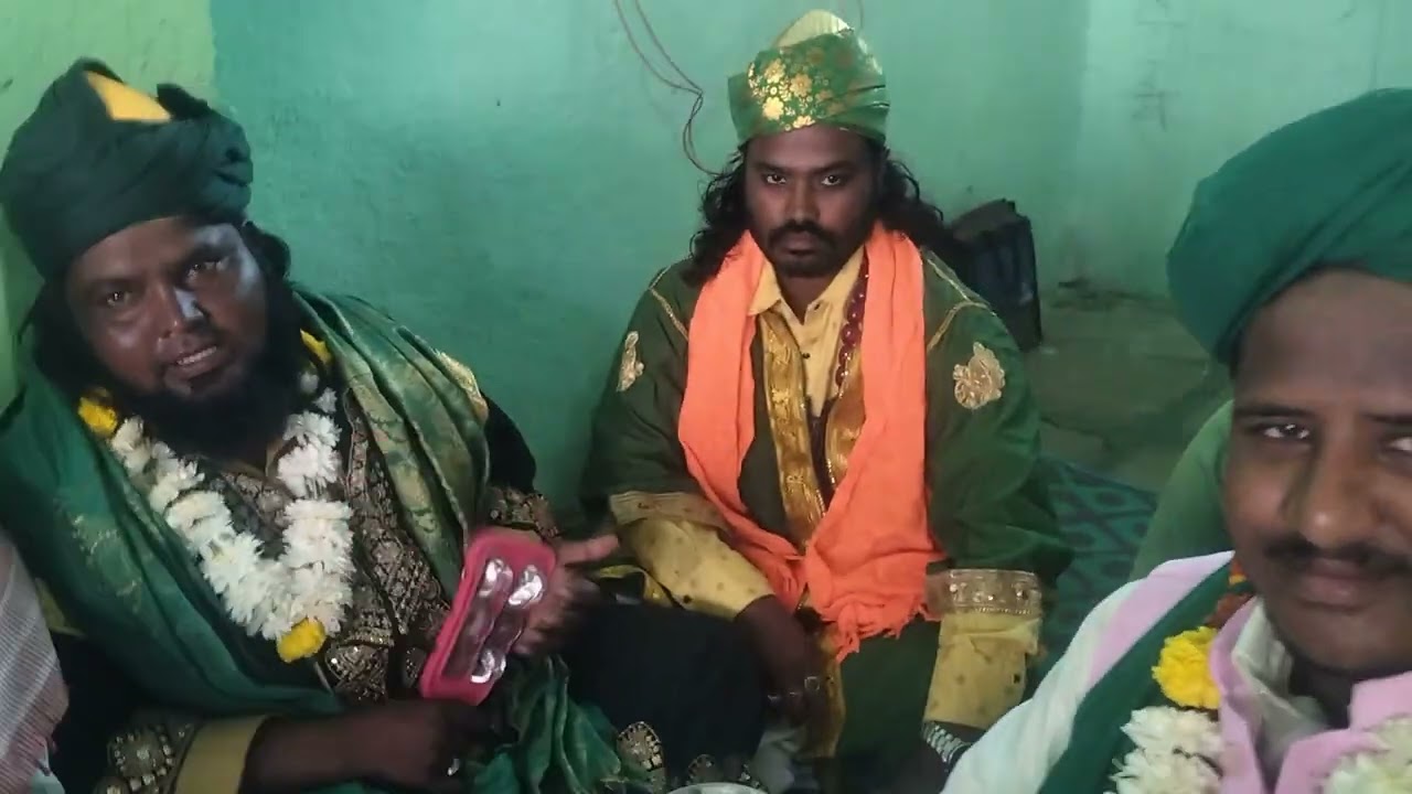 Kalam Bahut Hansi Hai Sanam Hamara Milad Sharif Musti Solapur PH No 7399232313