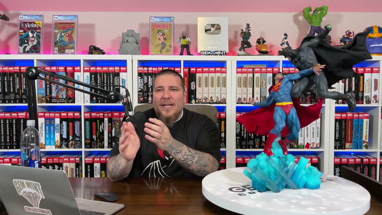 SUPERMAN vs BATMAN Diorama by SIDESHOW | Statue Unboxing & Review