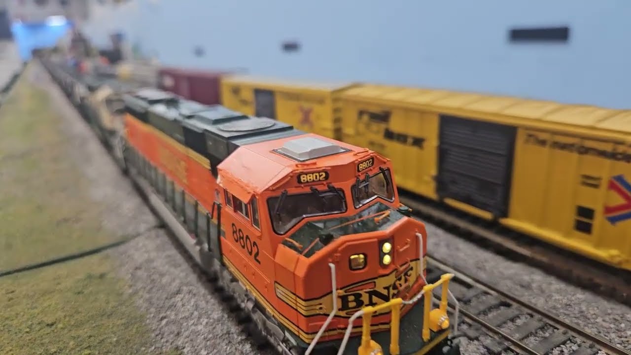 ASMR HO scale 97 car freight train!!