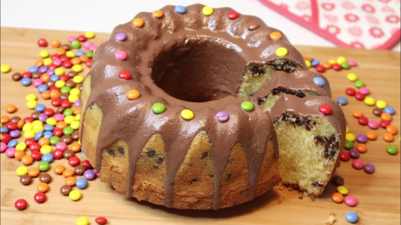 Mein GEBURTSTAGSKUCHEN | Saftiger Rührkuchen | Einfach & lecker #Kochenmitmelodie