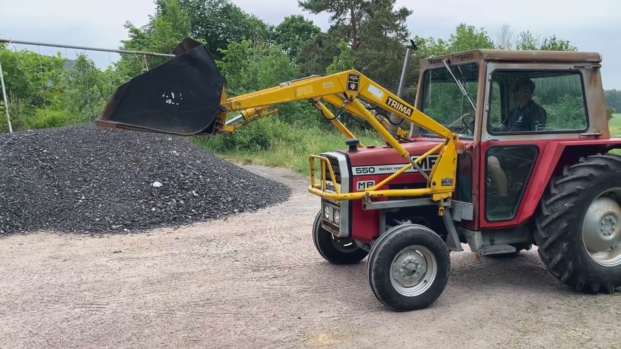 MASSEY-FERGUSON 550-2 MP