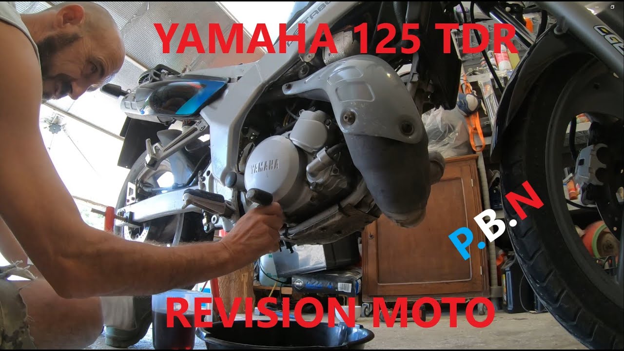 YAMAHA 125 TDR (1996) échange huile boite vitesse et liquide refroidissement & filtre à air
