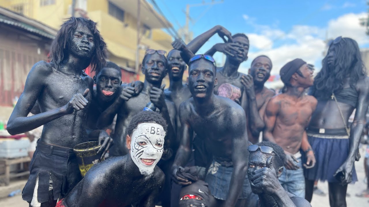 Lasètkòd Backup 54 ak Family Band • Kanaval Jakmèl 2026