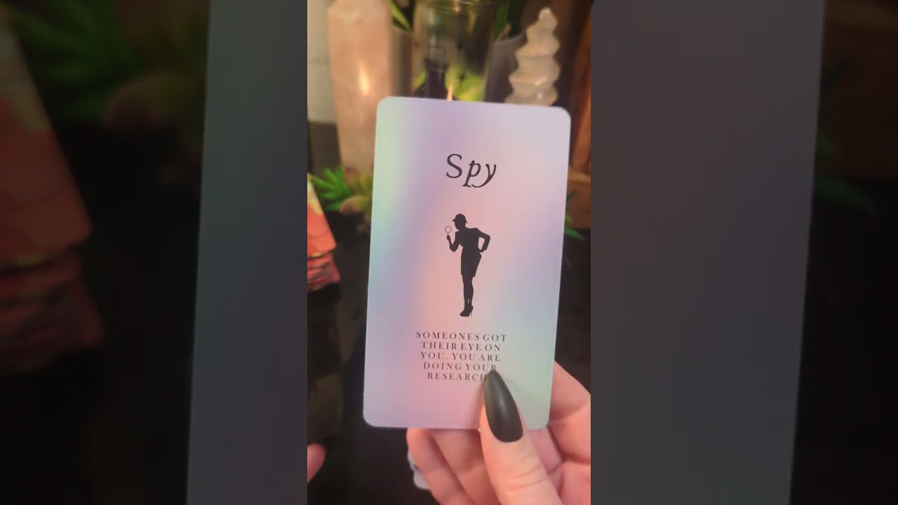 Unboxing Cosmic Insight Oracle/ Tarot Card Review!