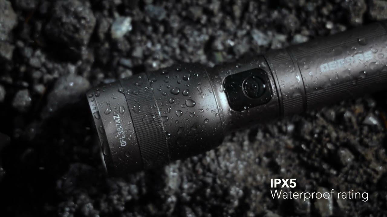 Geepas Digital Zoomable LED Flashlight