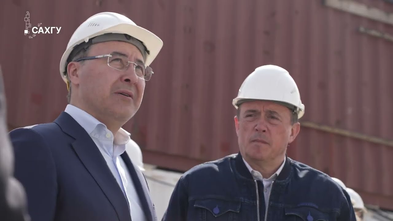 Валерий Фальков познакомился с инфраструктурными объектами СахГУ