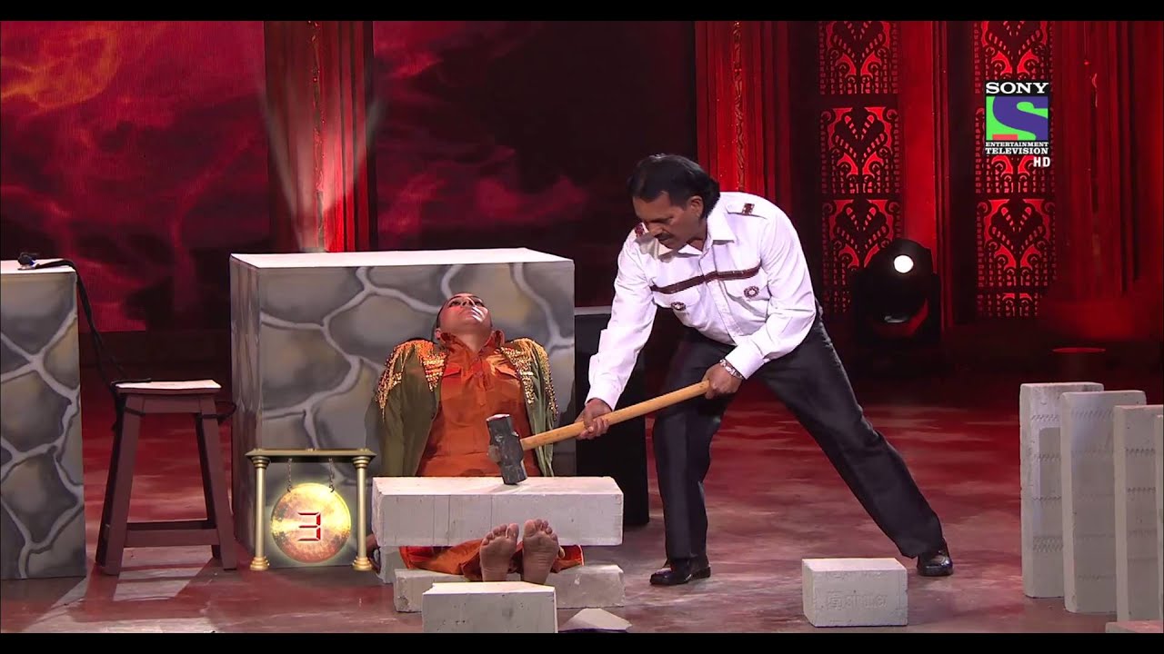 A Woman lifts a heavy Brick with her Ear #Funtertainment
