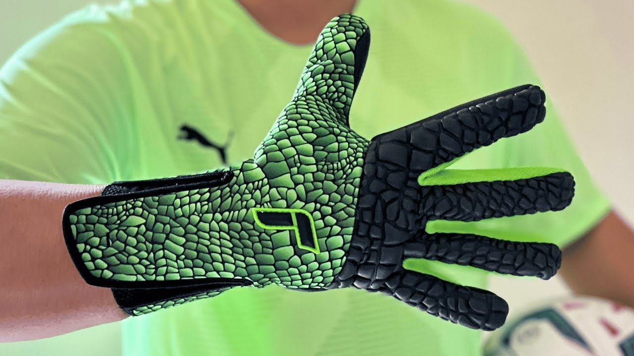 Reusch VENOMOUS GOLD X Goalkeeper Gloves