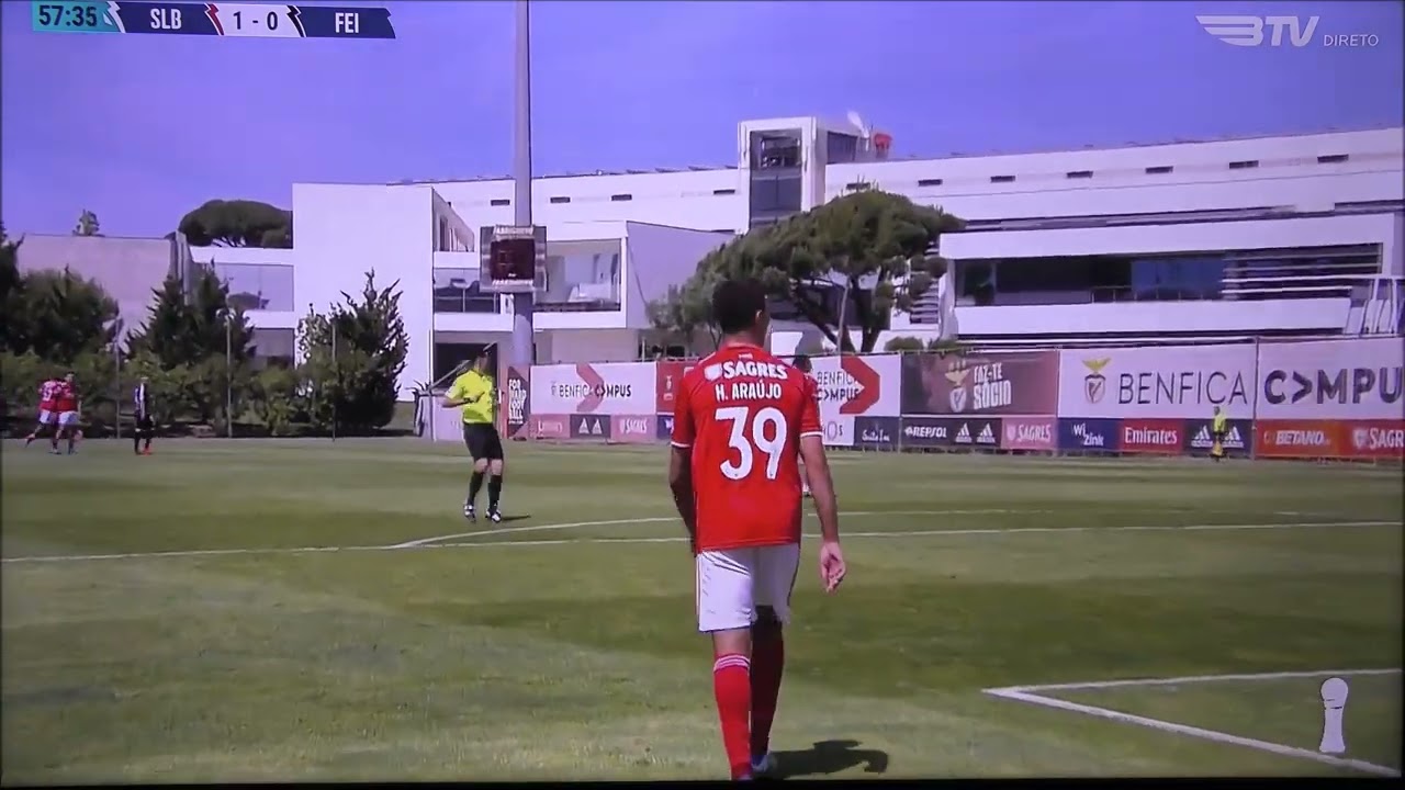 2022 05 06 Benfica B,1 - Feirense,2 Liga 2 Resumo