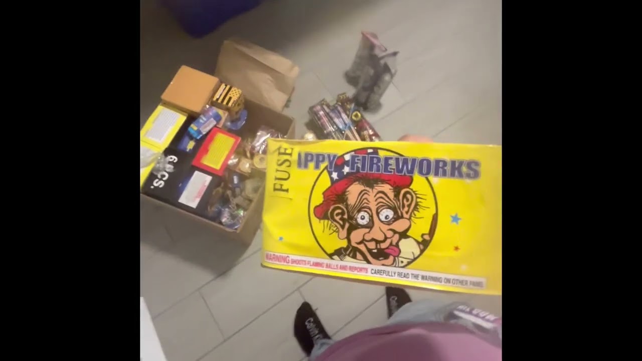 Chicago firework stash 2023 (under budget 300 dollars)