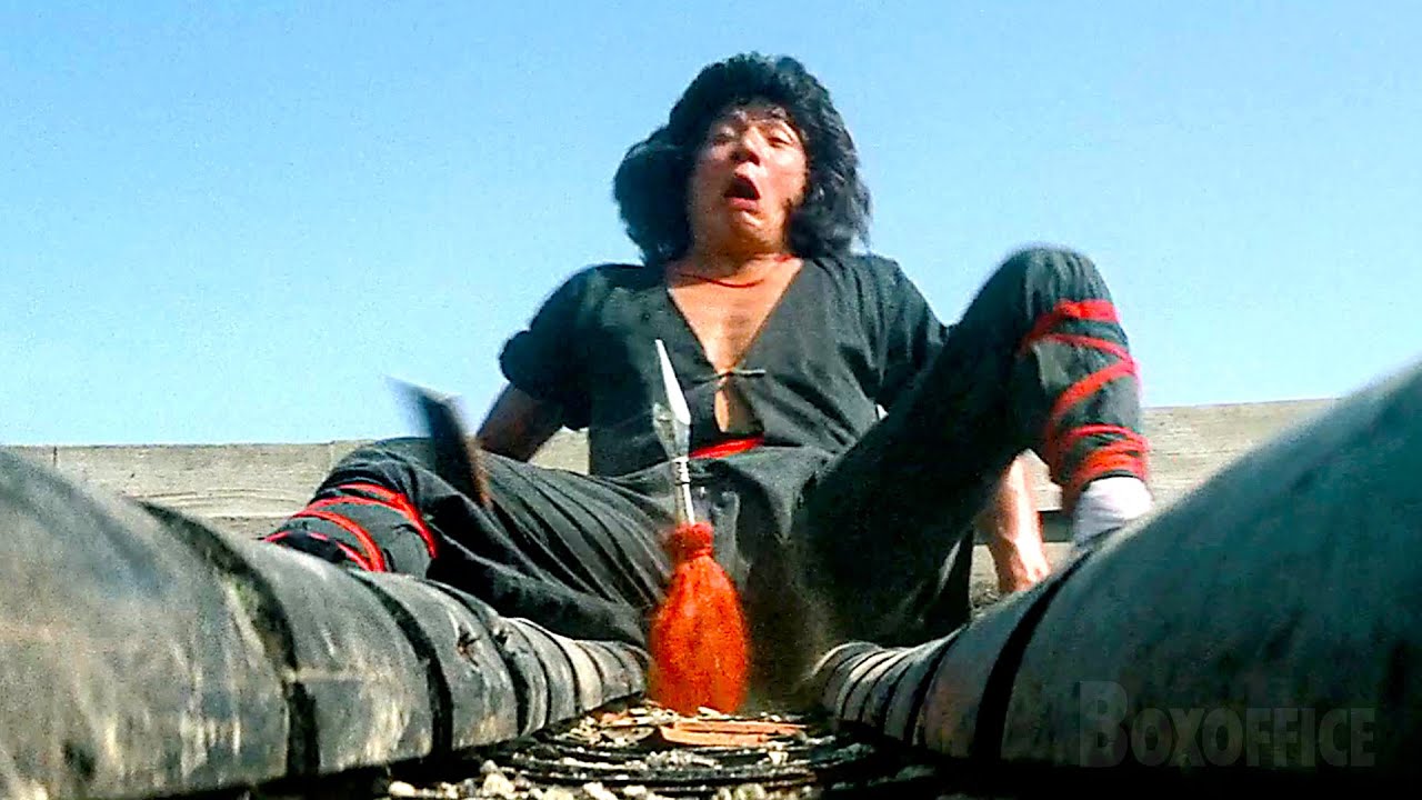 Jackie Chan VS 100 Spears | Dragon Lord | CLIP
