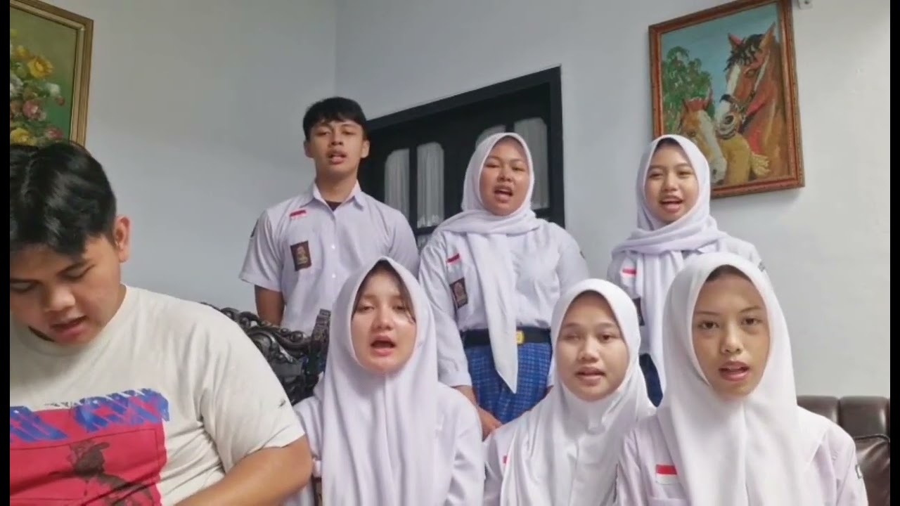 Musikalisasi Puisi (kangen - W.S Rendra) kelompok 2 XI.1