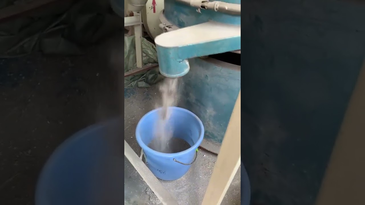 Environmentally friendly and efficient PVC pulverizer machine. #crusher #pulverizer #grinding