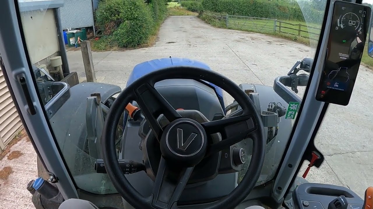 Valtra  N175 tour