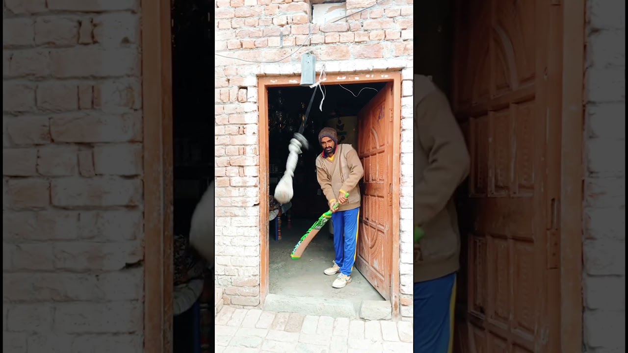 Raza shah tape ball ki nets practice karte hoey 