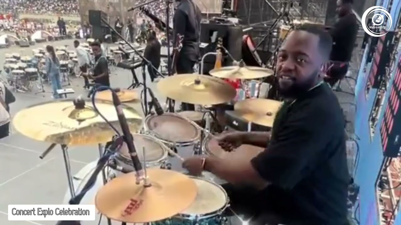 Concert de Mike Kalambay : rétro sur batteur au Stade de Martyrs