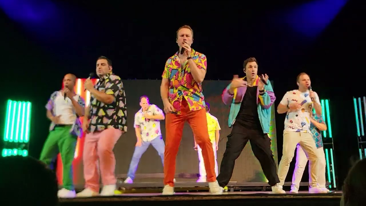 Straight No Chaser - 90s One Hit Wonders