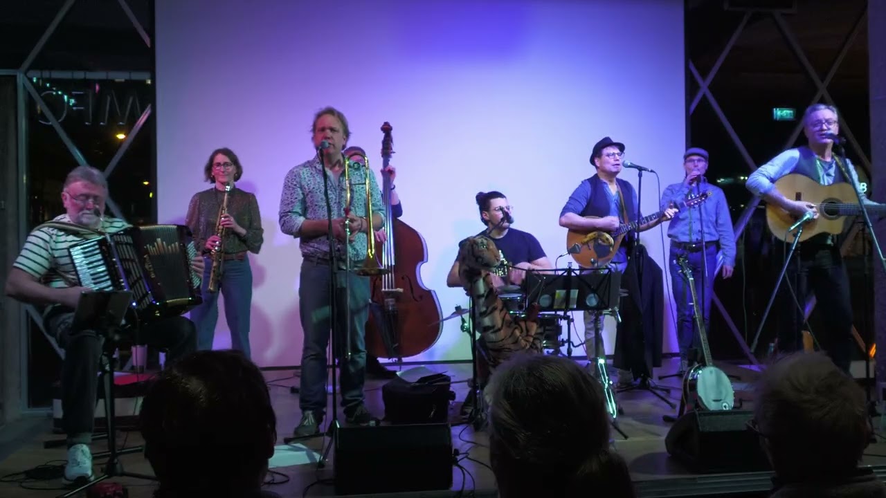 Singadjo im Domforum