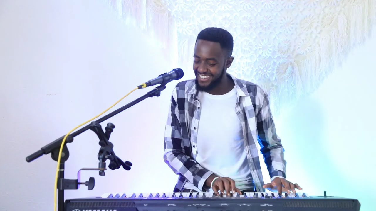 INDIRIMBO ZO GUSENGA - HAMWE NA KEVIN UWIMANA
