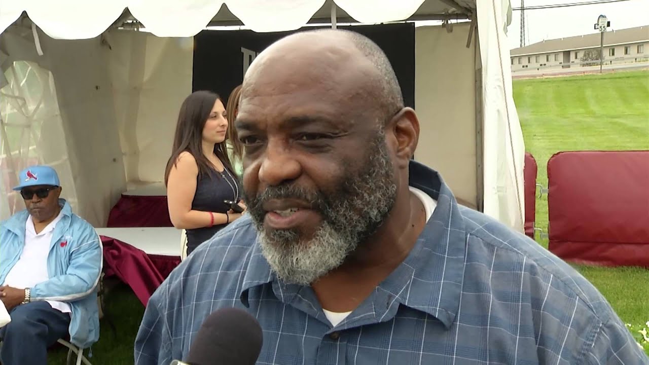 2014 IBHOF - Dwight Muhammad Qawi Talks Boxing Inside a Prison, and His Style of Fighting