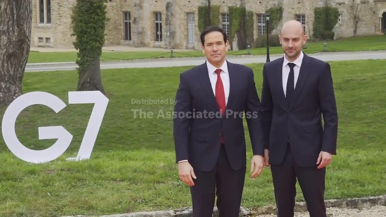 G7 foreign ministers and guest countries arrive for second day of summit in France