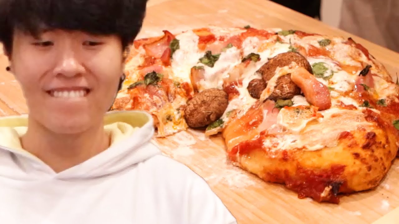 мы попытались приготовить пиццу...