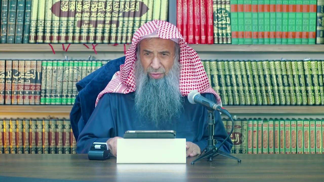 ما حكم الاستماع إلى أناشيد الخوارج؟