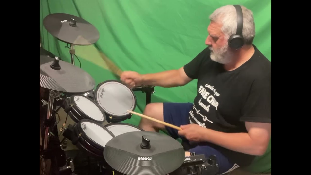 Drum Cover - Echo beach - Martha And The Muffins