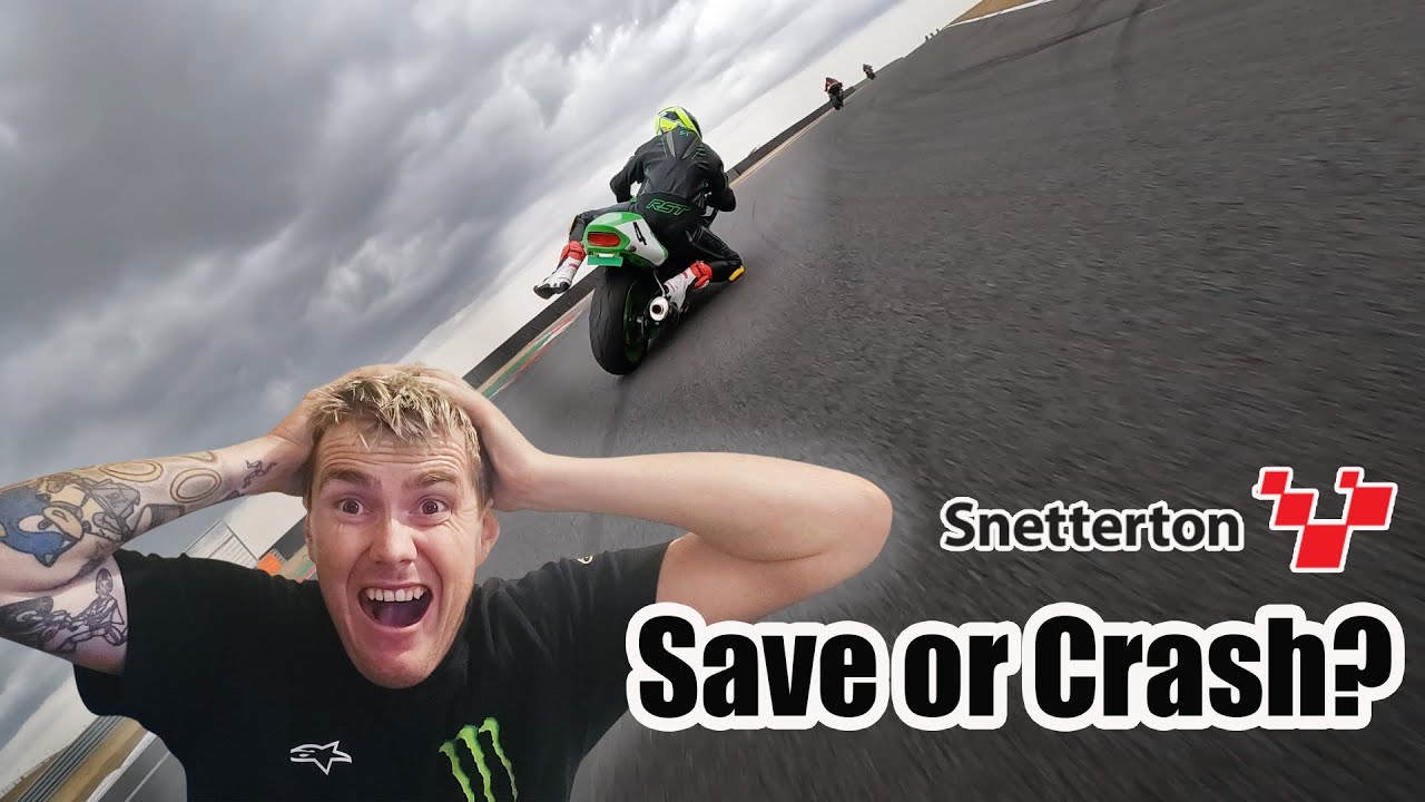 Track Evening at Snetterton on a Kawasaki Ninga 300 | Fast & Inters Group | 