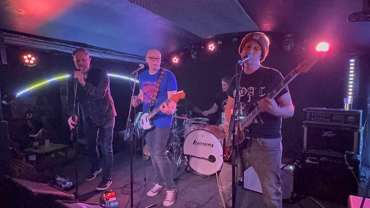 The Hangland - 'Don't Wanna Know If You Are Lonely'