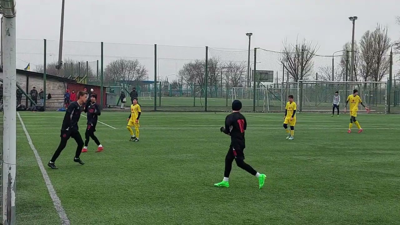 Металург 2012-1 & ОСДЮШОР 2012 1тайма(2:2) Чемп. ЗАФ серед юн. 2012-2013 р.н. Рахунок матчу 2:4