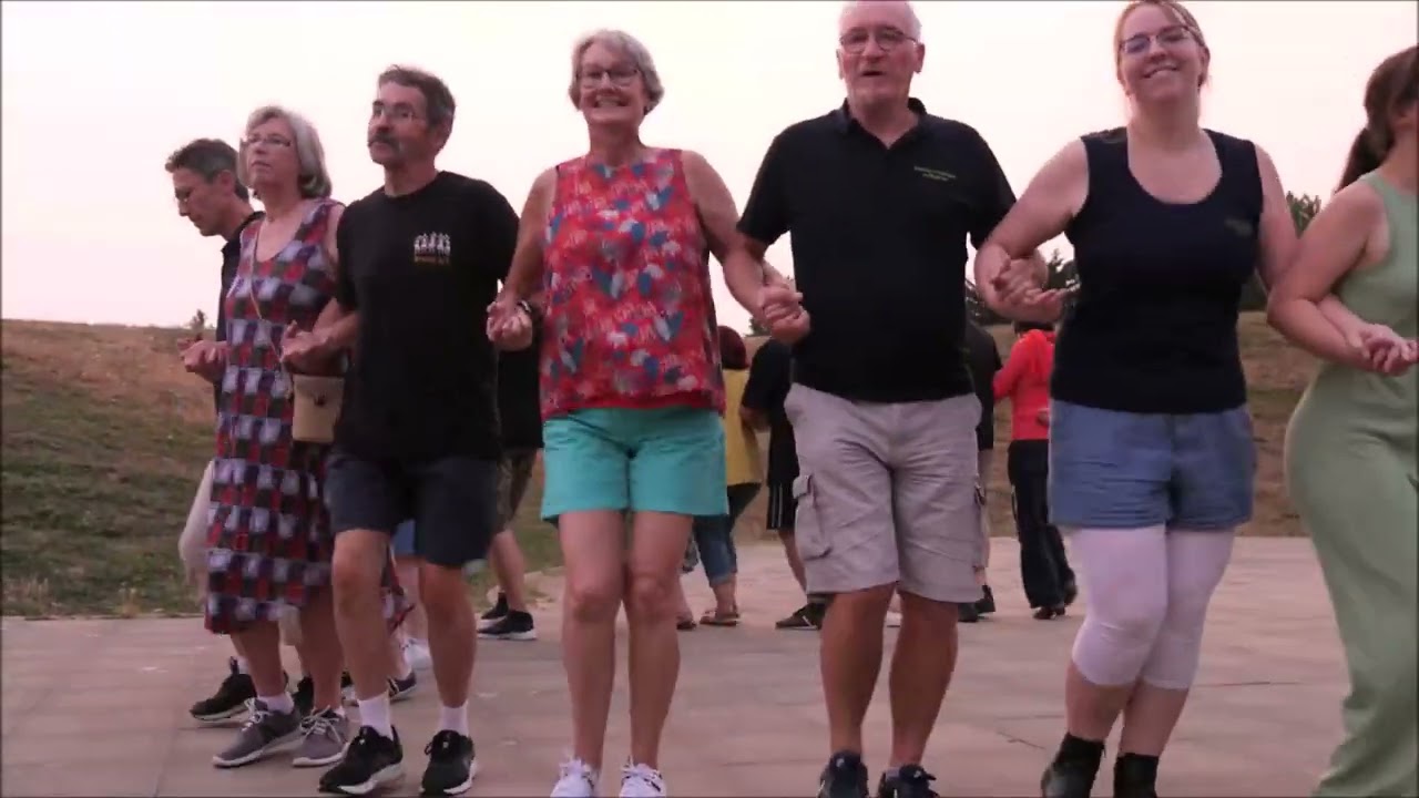 Cercle Celtique de Vertou - Pique-nique 2023 de la Section Loisirs, animé par 