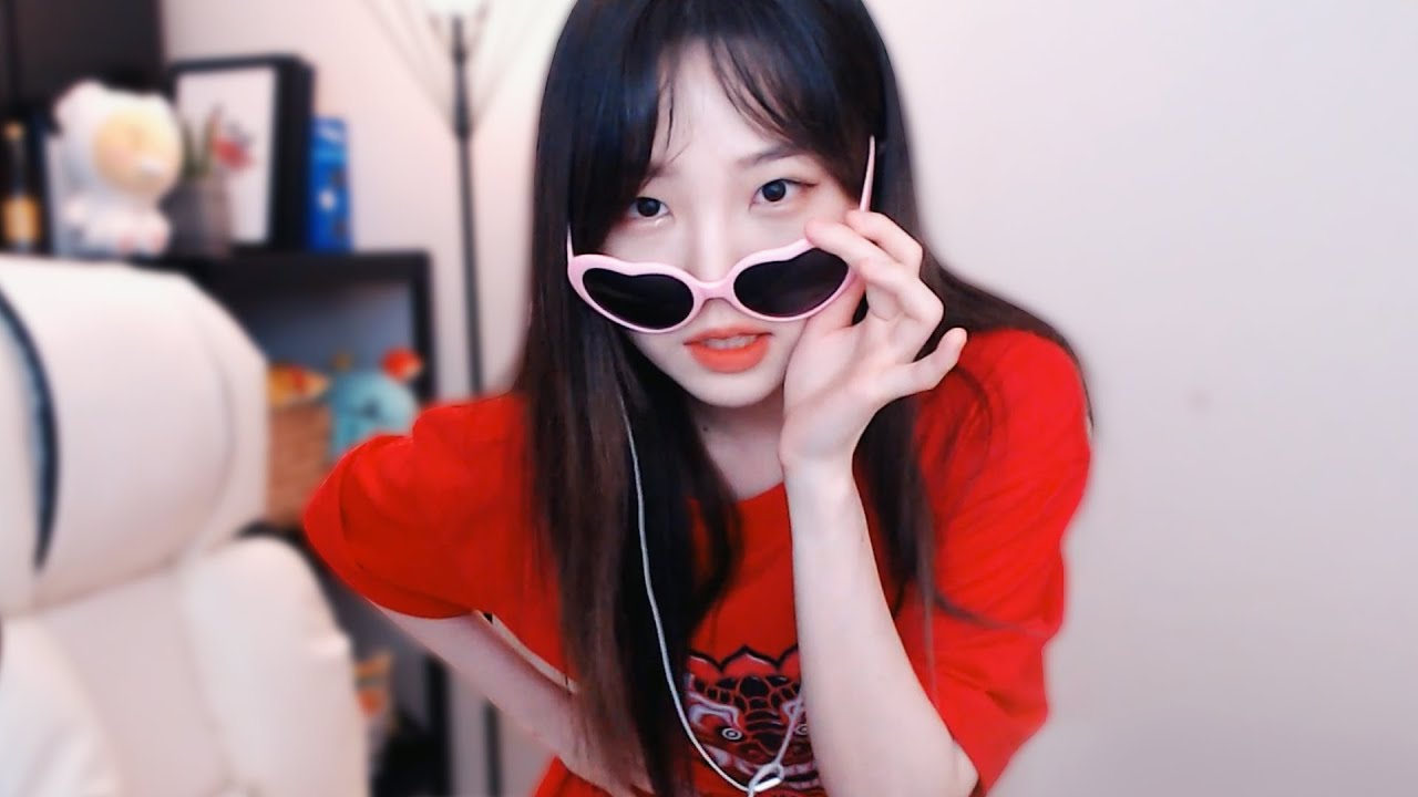 예민하네 화났네.. 그거 저 맞아요^^