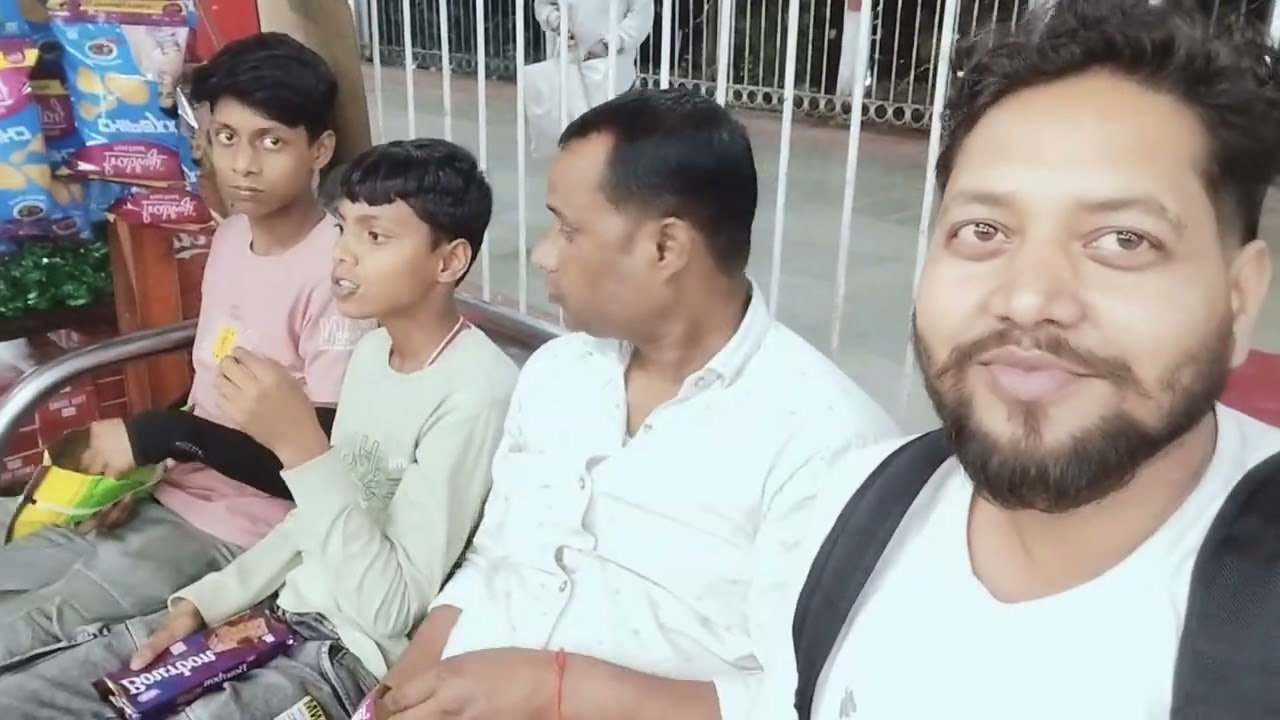 वेकेशन पे पूरा फैमिली जा रहे हैं घूमने#viral #vlog 