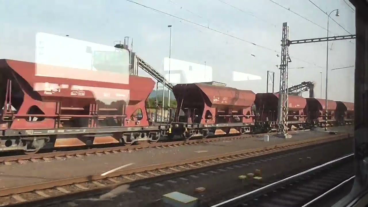Pantografom ČD 460.060 po trati SŽDC 270. Úsek Drahotuše - Hranice na Moravě