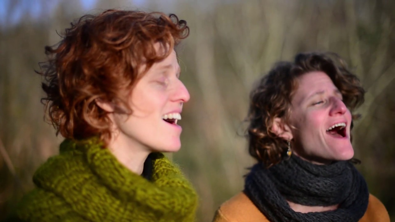 MARA Y NADIA SZACHNIUK - Sabana (Canto de ordeño venezolano)