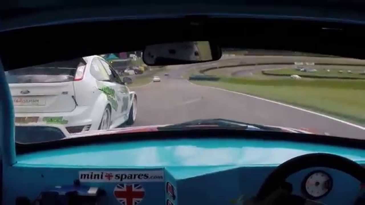 MN SALOONS LYDDEN HILL 21 06 15 RACE 2 ON BOARD WITH BILL RICHARDS