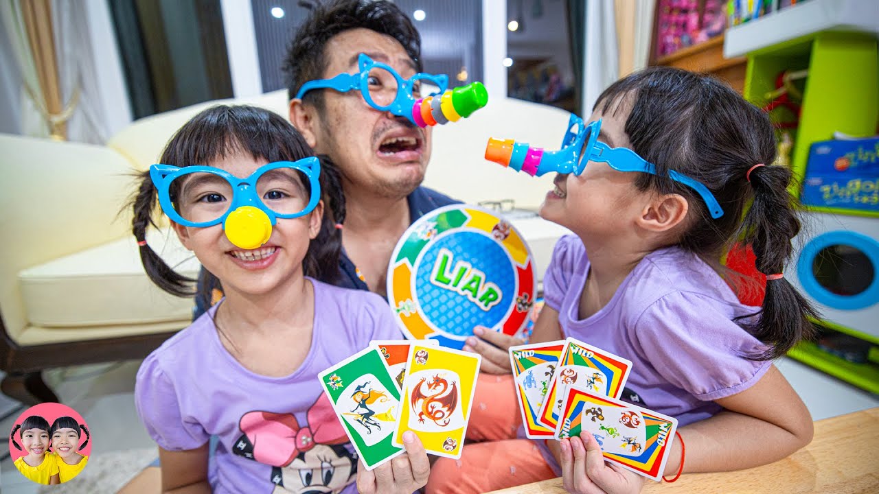 หนูยิ้มหนูแย้มเล่นเกม จับโกหกจมูกยาว